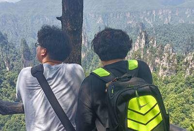 康輝接待獨(dú)立私家小包團(tuán)實(shí)況播放，康輝旅游，品質(zhì)看的見！